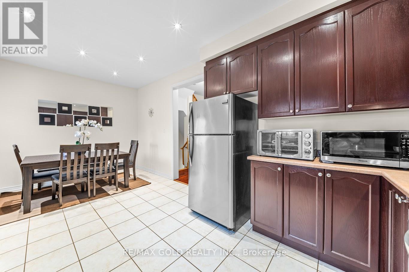 52 Arizona Drive, Brampton, Ontario  L6Y 0R6 - Photo 23 - W13104470
