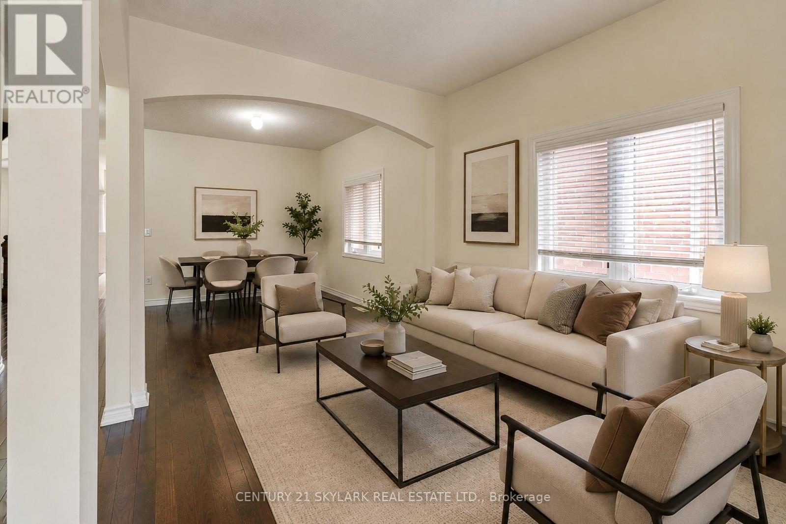 4 Mistletoe Place, Brampton, Ontario  L6Y 5V1 - Photo 6 - W13104510