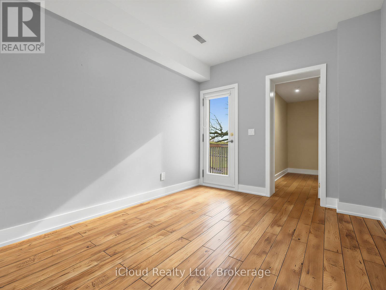 2 - 1226 Lansdowne Avenue, Toronto, Ontario  M6H 3Z8 - Photo 11 - W13104604