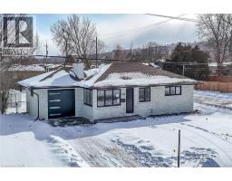 124 CORMAN Avenue, Stoney Creek, Ontario