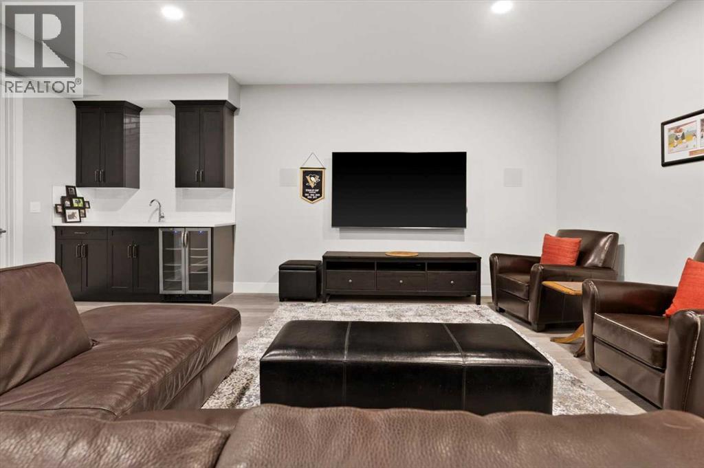 630 25 Avenue NW, Calgary, Alberta  T2M 2A9 - Photo 39 - A2306794