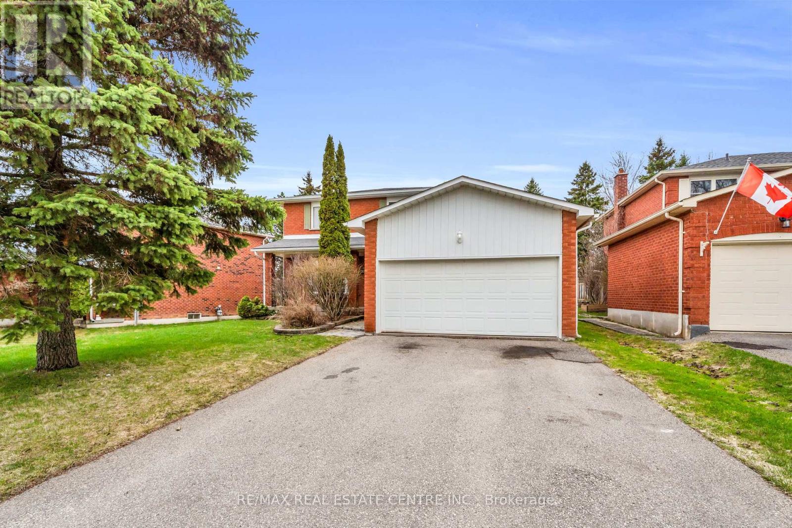255 KENSINGTON PLACE, Orangeville, Ontario