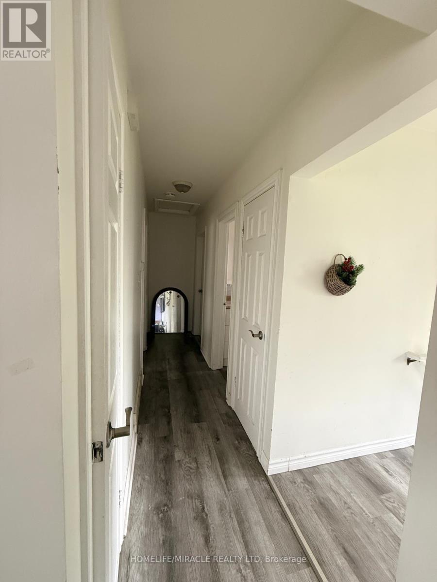 20 Weston Road, St. Catharines, Ontario  L2S 1Z9 - Photo 7 - X13104612