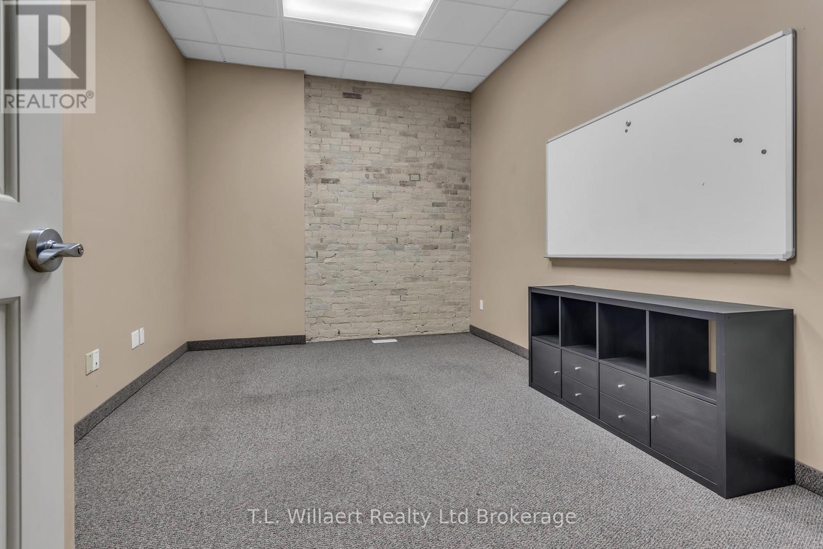 107 Broadway Street, Tillsonburg, Ontario  N4G 3P5 - Photo 5 - X13104764