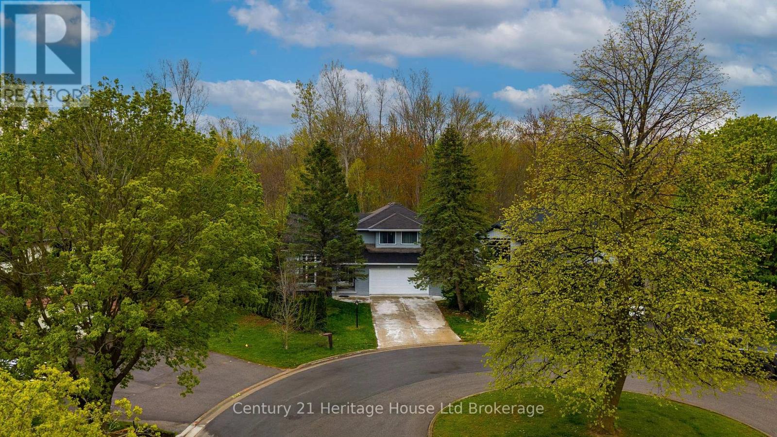 86 Lysanda Court, London South, Ontario  N5Z 4L4 - Photo 2 - X13104838