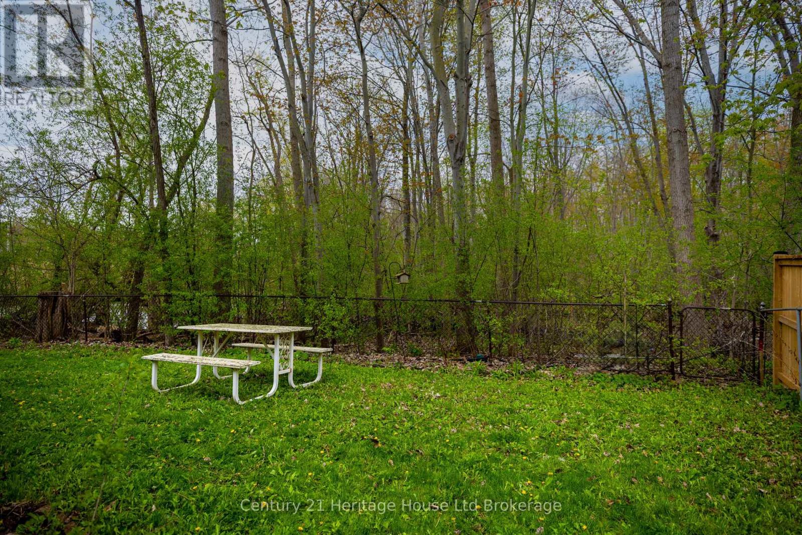 86 Lysanda Court, London South, Ontario  N5Z 4L4 - Photo 32 - X13104838