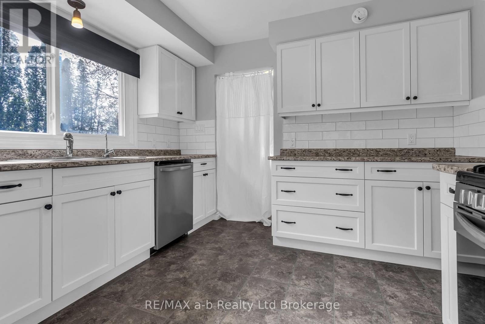 21 Peggy Avenue, South-West Oxford, Ontario  N0J 1N0 - Photo 6 - X13104864