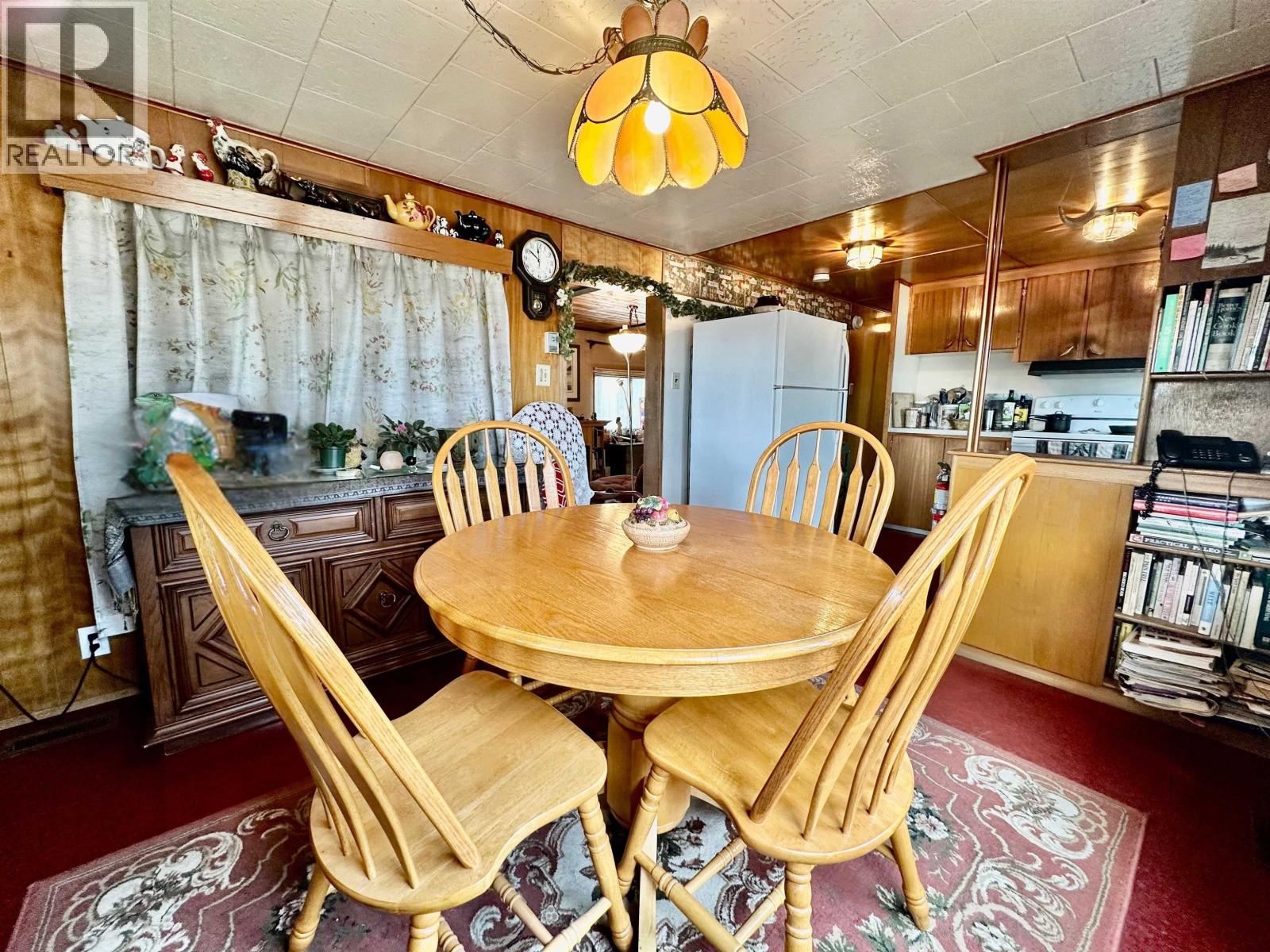 6808 Stokes Road, 100 Mile House, British Columbia  V0K 2E2 - Photo 5 - R3121458