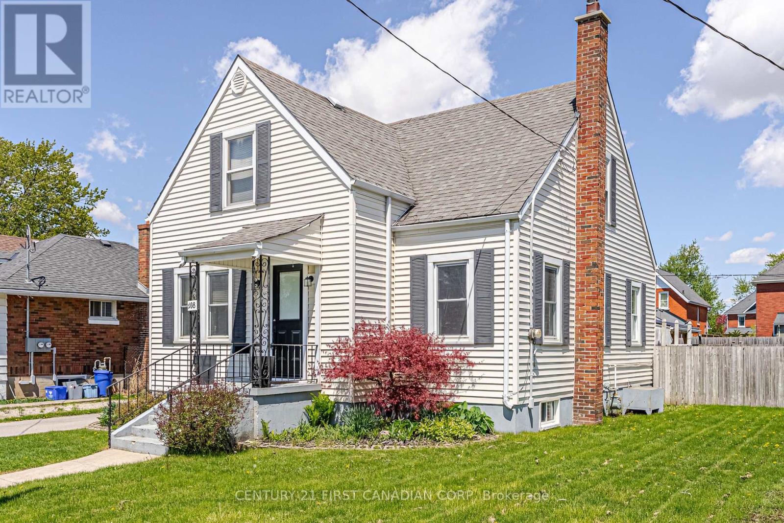 108 Myrtle Street, St. Thomas, Ontario  N5R 2G3 - Photo 3 - X13019508