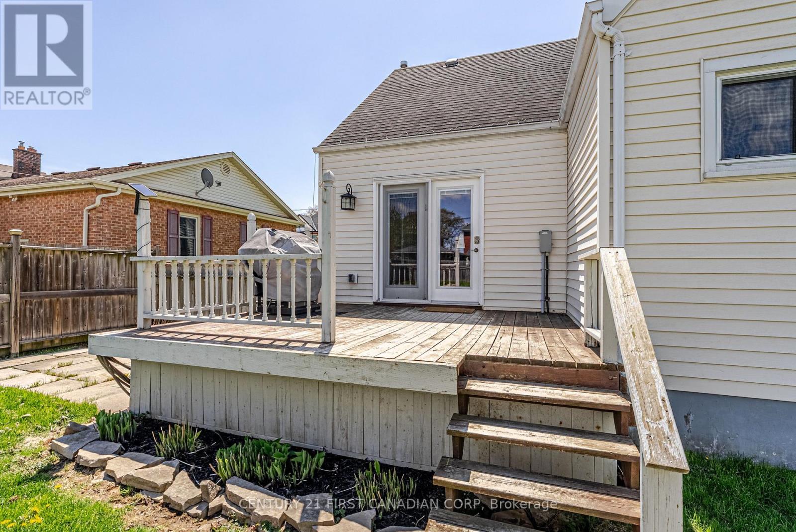 108 Myrtle Street, St. Thomas, Ontario  N5R 2G3 - Photo 44 - X13019508
