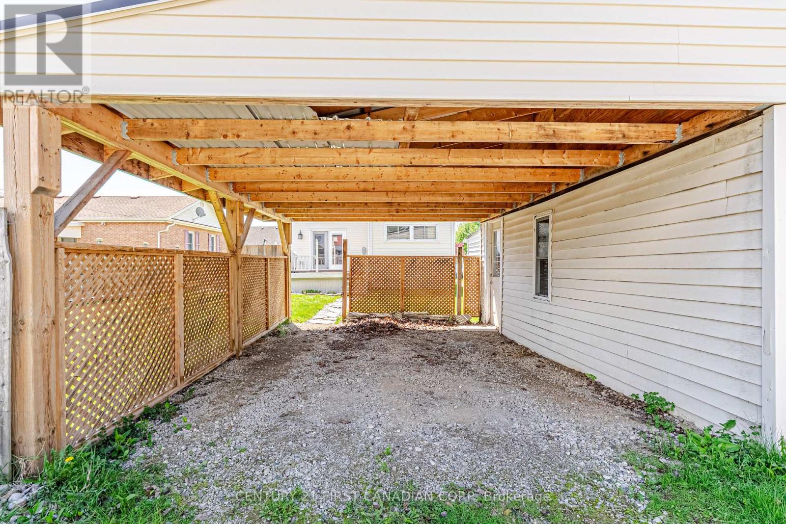 108 Myrtle Street, St. Thomas, Ontario  N5R 2G3 - Photo 47 - X13019508