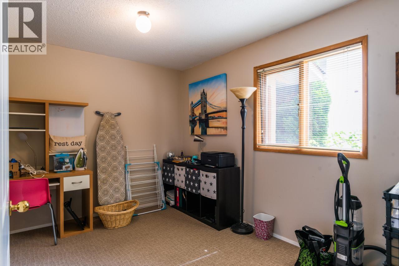 3506 Southridge Drive, Castlegar, British Columbia  V1N 4A3 - Photo 32 - 10386690