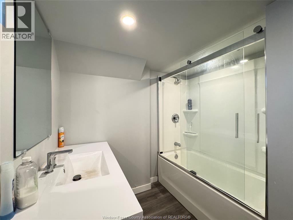 1595 Sun Valley, Windsor, Ontario  N9C 3R1 - Photo 37 - 26010570