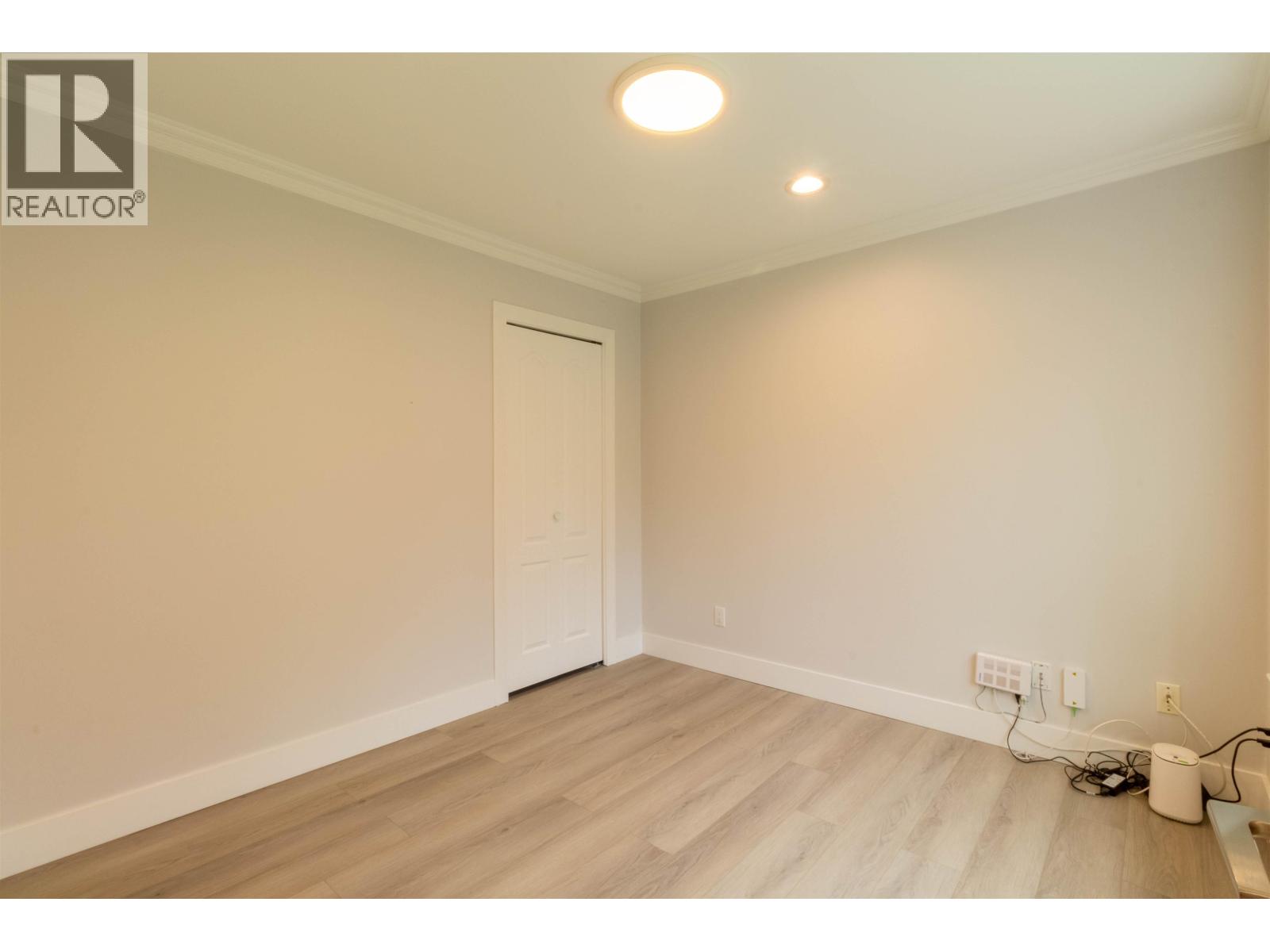 392 E 63rd Avenue, Vancouver, British Columbia  V5X 2J9 - Photo 10 - R3121289
