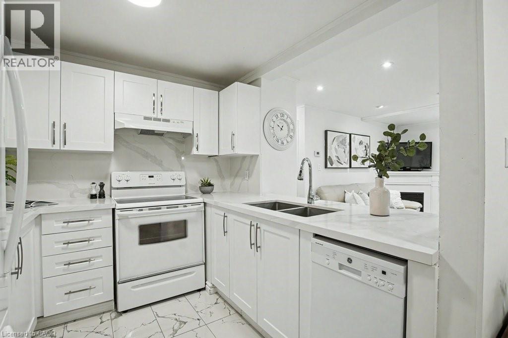 205 Highland Crescent Unit# 41, Kitchener, Ontario  N2M 5L7 - Photo 7 - 40824779