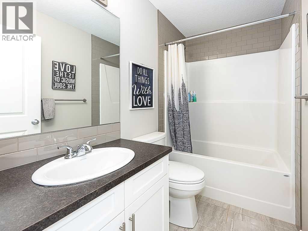 27 Heritage Heights, Cochrane, Alberta  T4C 2R4 - Photo 29 - A2309460