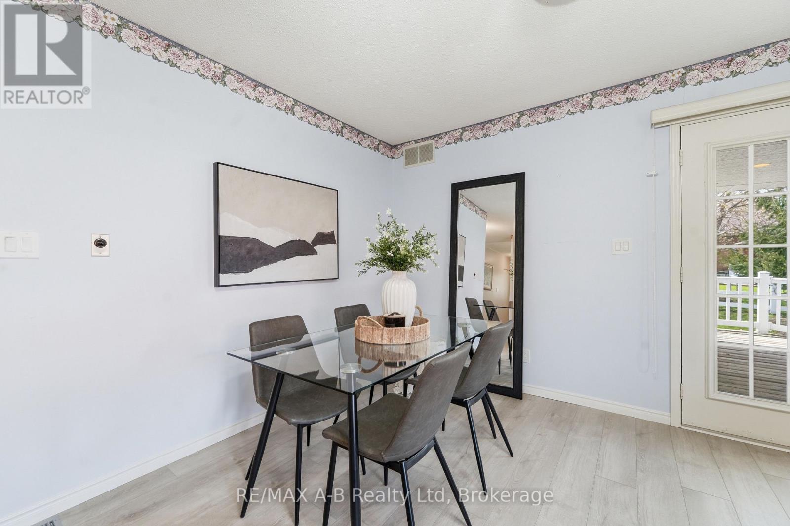 178 Toronto Street E, West Perth, Ontario  N0K 1N0 - Photo 11 - X13104674