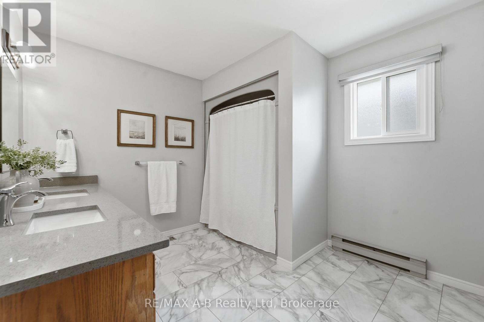 178 Toronto Street E, West Perth, Ontario  N0K 1N0 - Photo 17 - X13104674