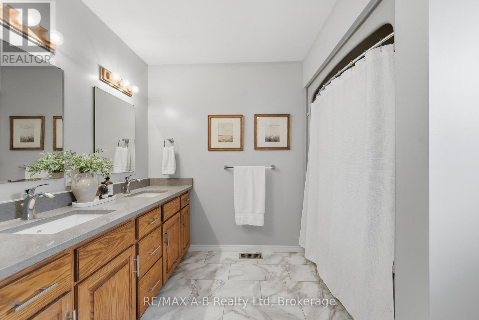 178 Toronto Street E, West Perth, Ontario  N0K 1N0 - Photo 18 - X13104674