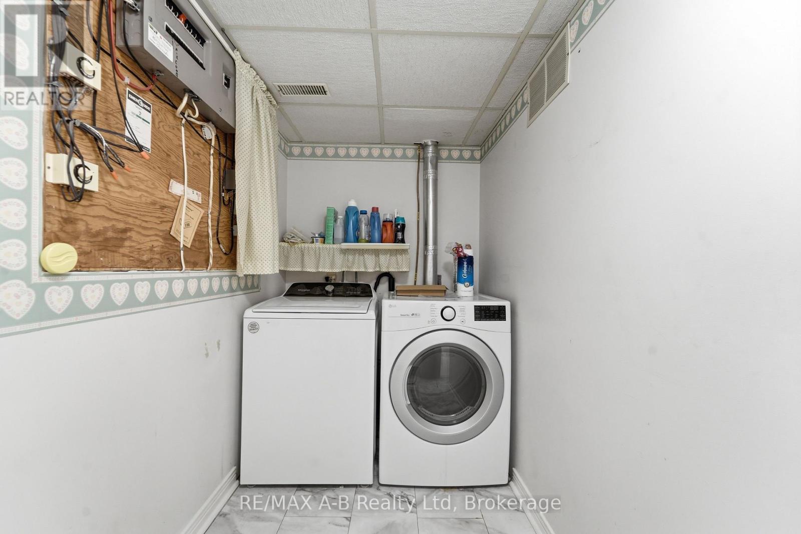 178 Toronto Street E, West Perth, Ontario  N0K 1N0 - Photo 32 - X13104674
