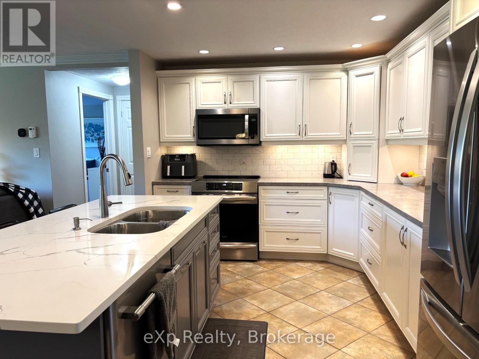 204 - 85 William Street N, Brockton, Ontario  N0G 2V0 - Photo 11 - X13104798