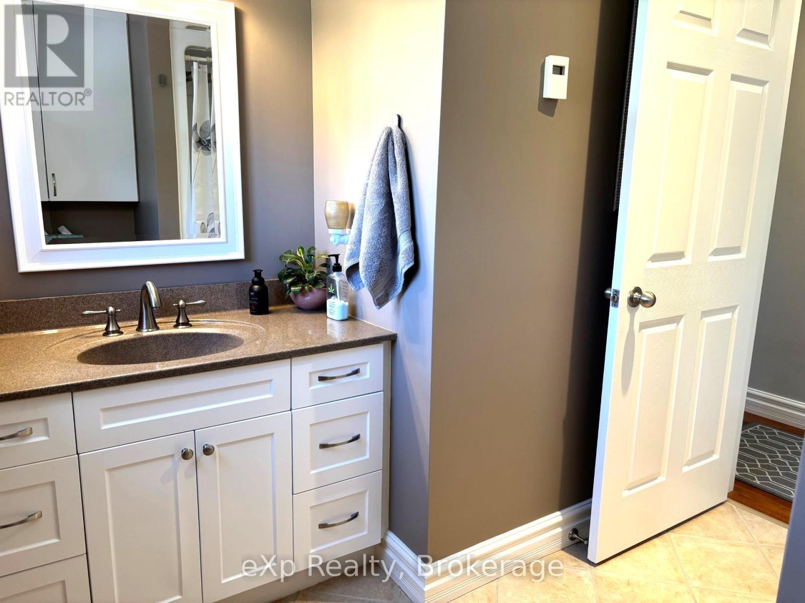 204 - 85 William Street N, Brockton, Ontario  N0G 2V0 - Photo 31 - X13104798