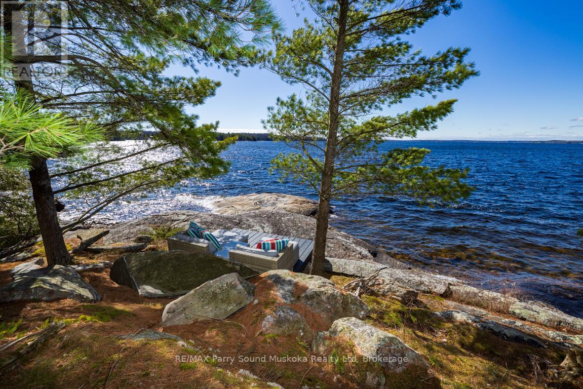 1201 Geewadin Road, Parry Sound, Ontario  P2A 2X2 - Photo 8 - X13104822