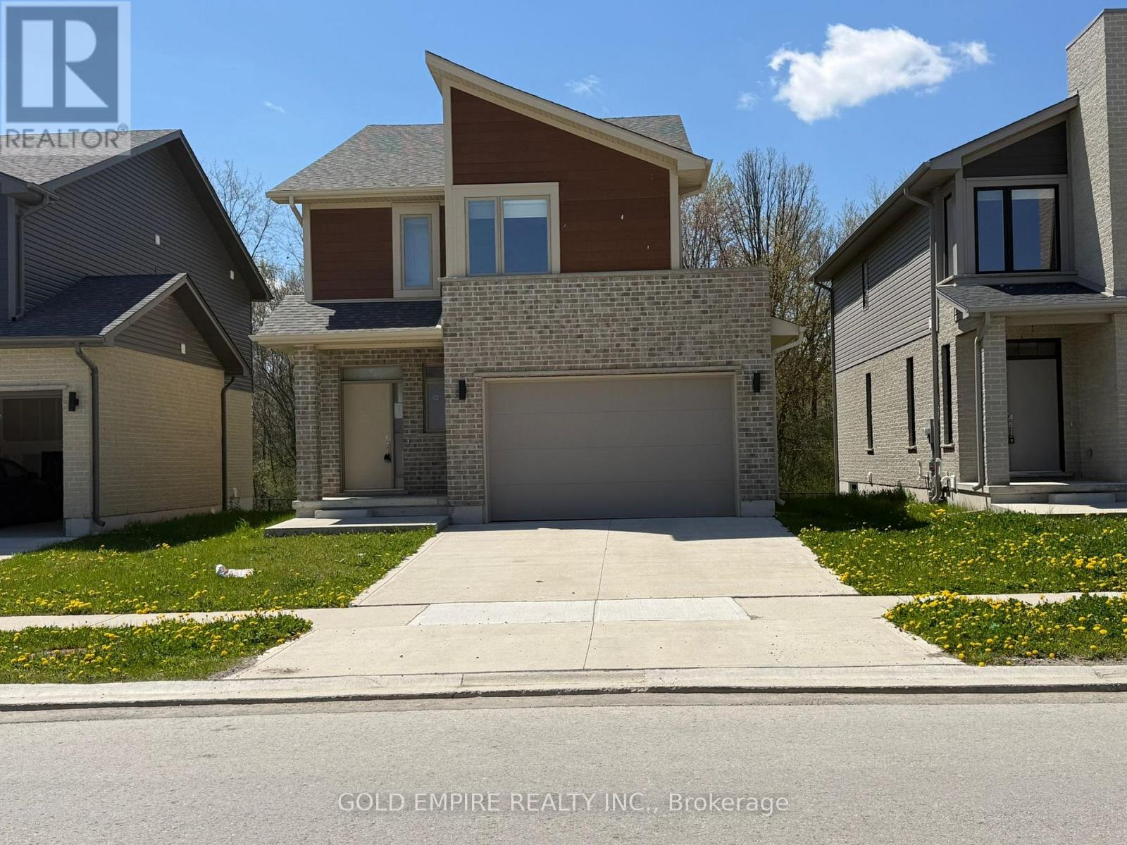 UPPER - 2004 EVANS BOULEVARD, London South, Ontario