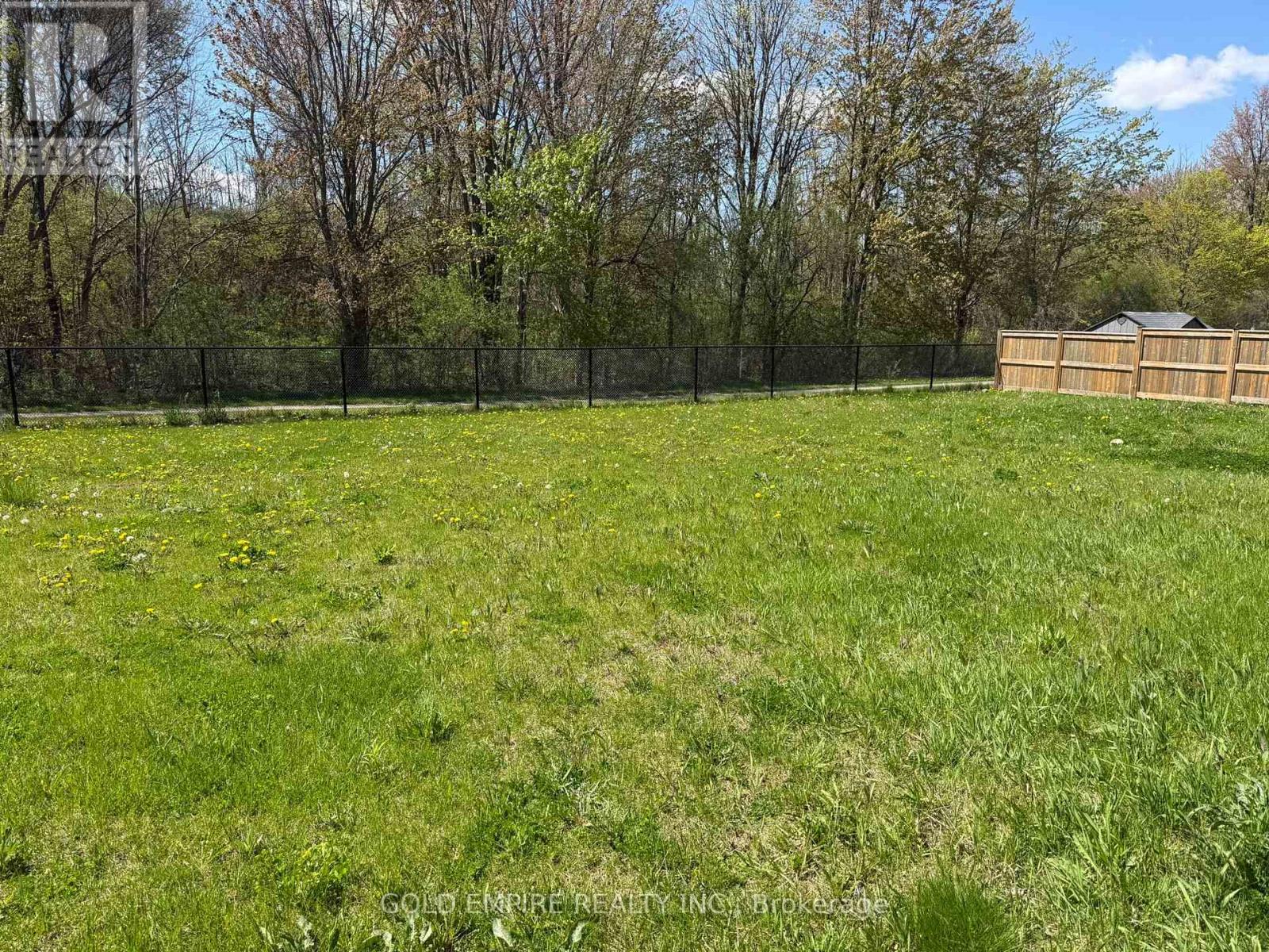 Upper - 2004 Evans Boulevard, London South, Ontario  N6M 0J7 - Photo 17 - X13104936