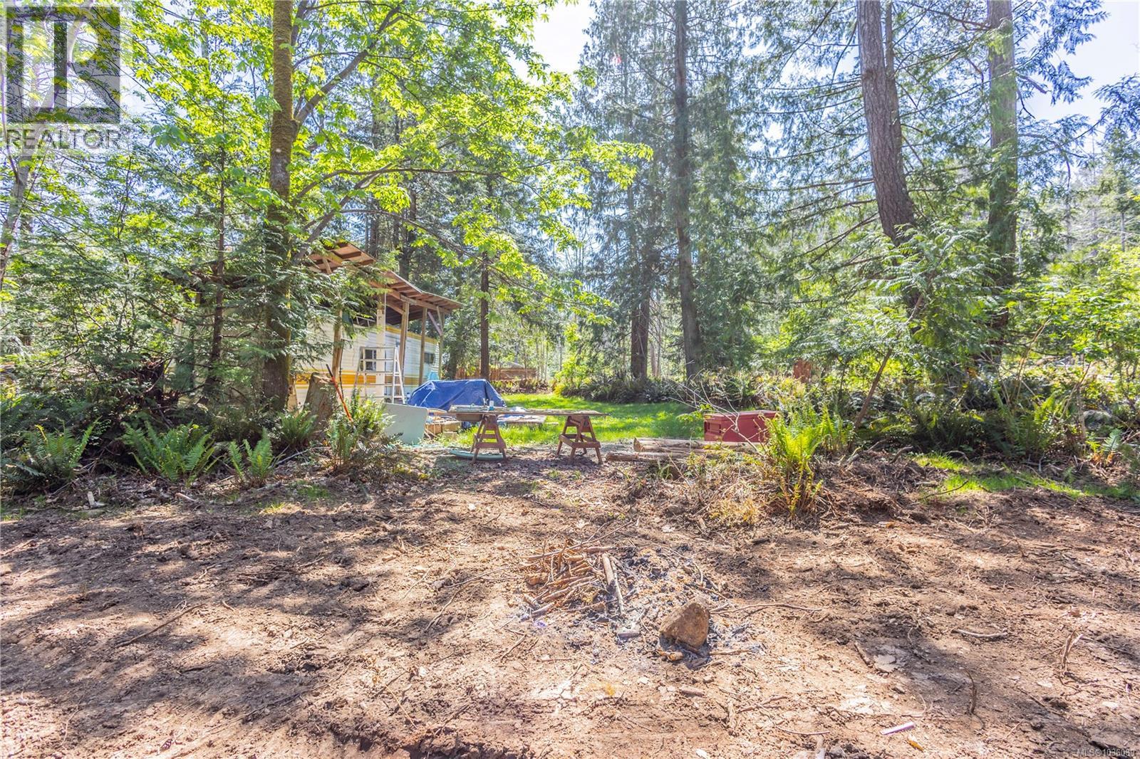 3250 Gunpowder Trail, Hornby Island, British Columbia  V0R 1Z0 - Photo 19 - 1036089