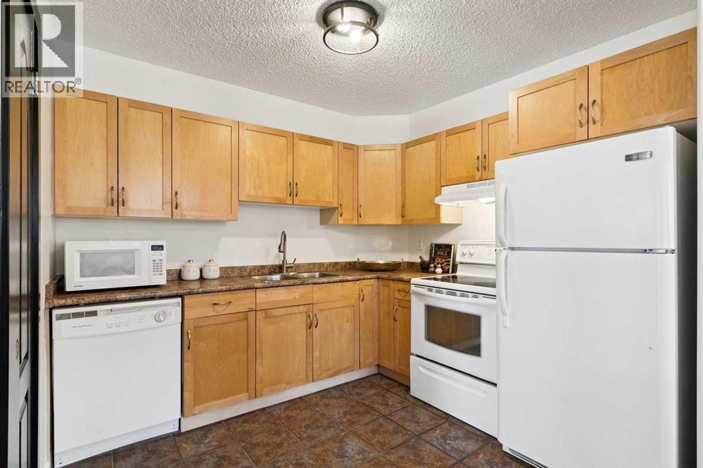 3, 1939 33 Street SW, Calgary, Alberta  T3E 2S6 - Photo 12 - A2309076