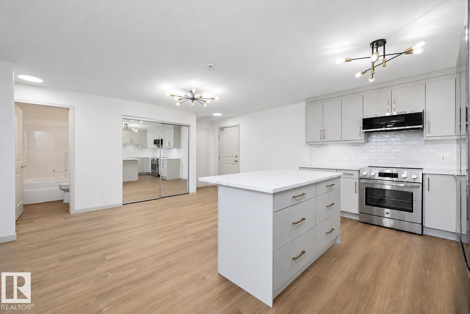 353 2096 Blackmud Creek Drive Sw, Edmonton, Alberta  T6W 0G1 - Photo 5 - E4486670