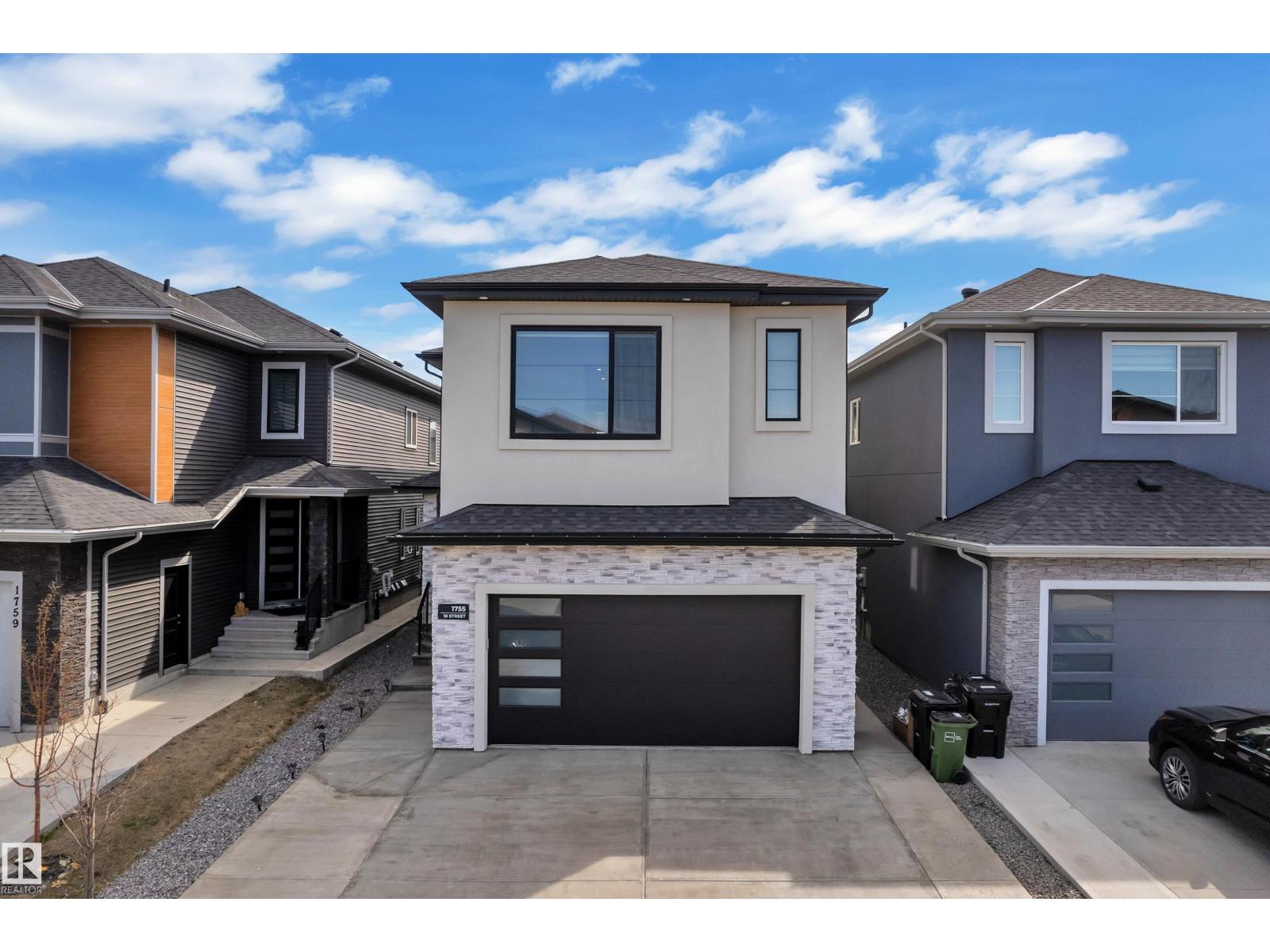 1755 18 ST NW, edmonton, Alberta