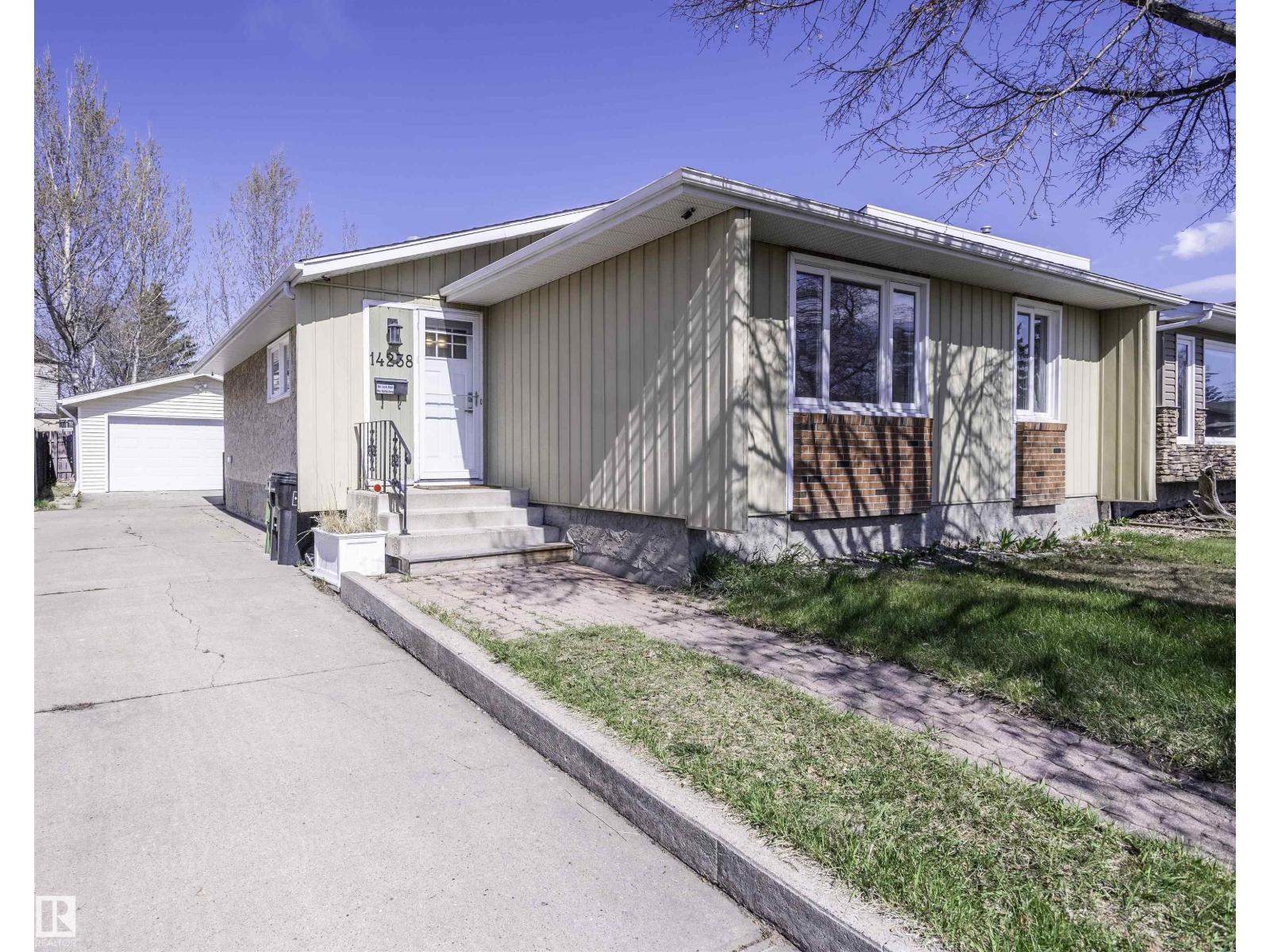 14238 22A ST NW, edmonton, Alberta