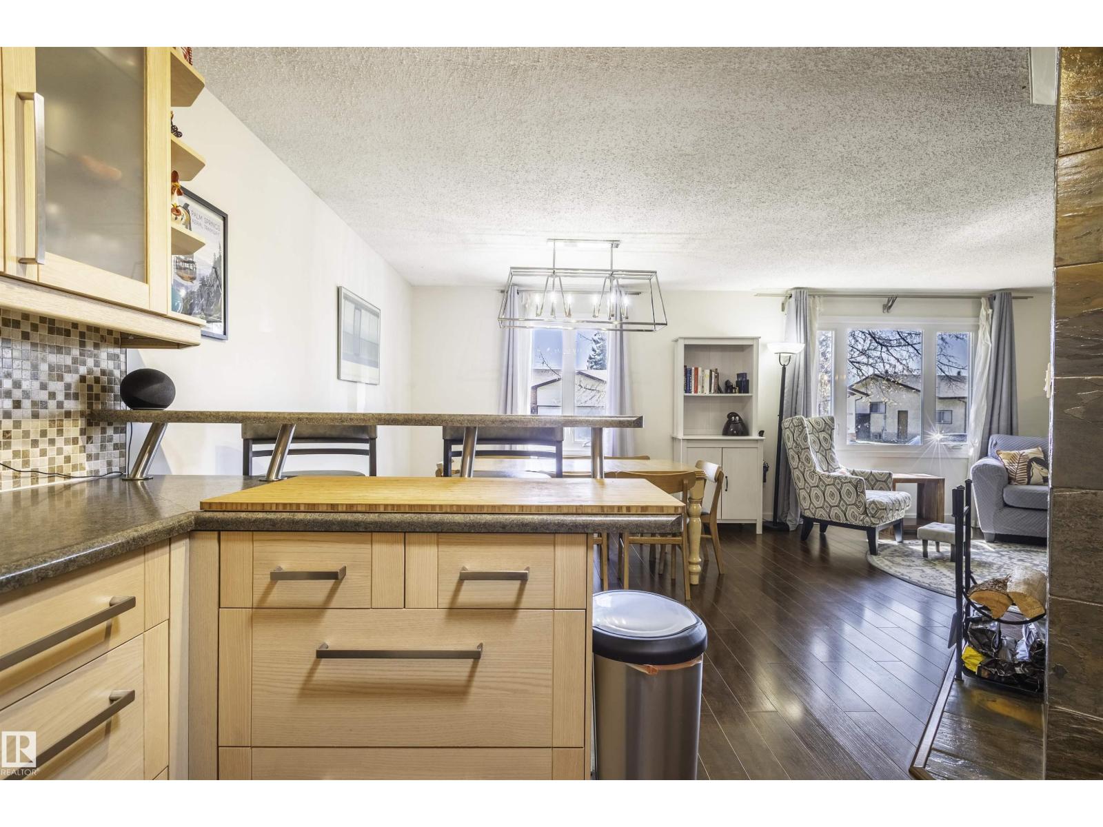 14238 22a St Nw, Edmonton, Alberta  T5Y 1E1 - Photo 4 - E4486675