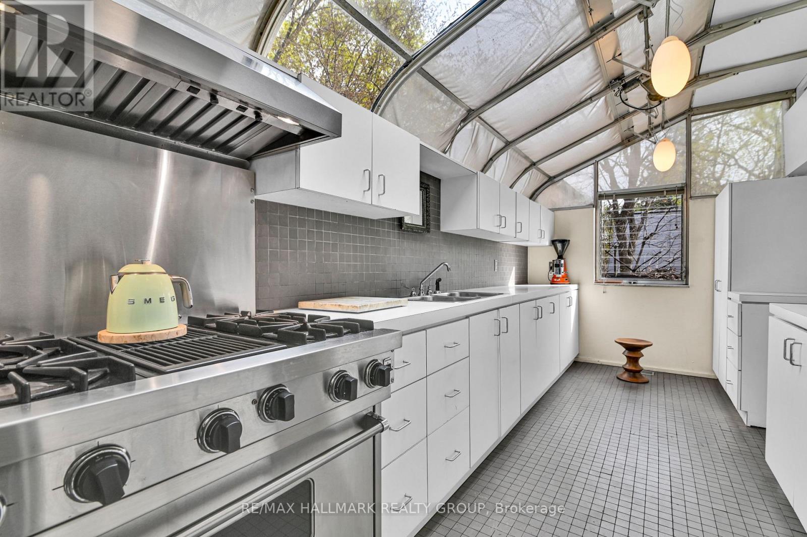 231 Mackay Street, Ottawa, Ontario  K1M 2B6 - Photo 17 - X13104940