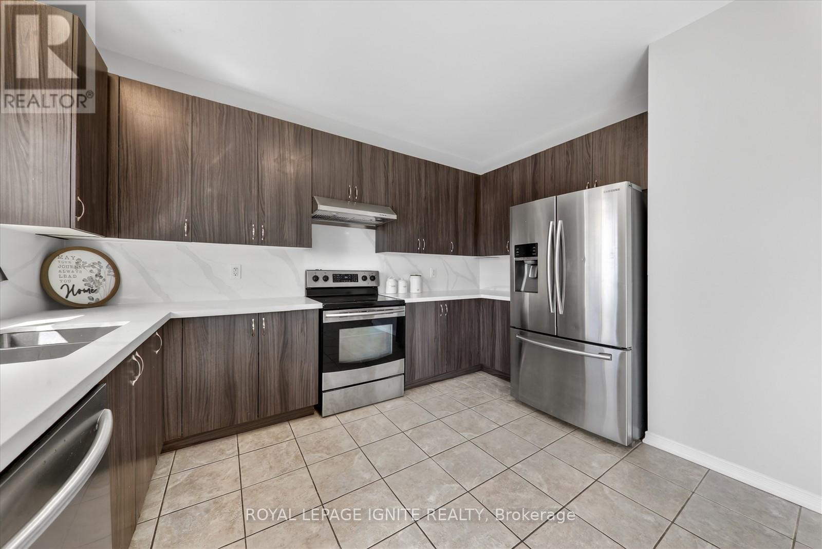 1447 Bassingthwaite Court, Innisfil, Ontario  L9S 0E1 - Photo 14 - N13104334