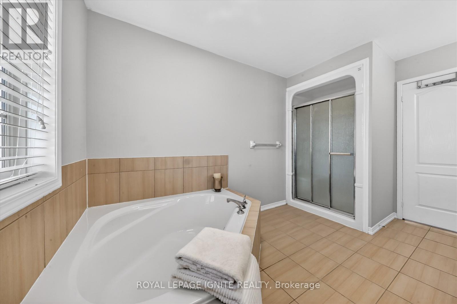 1447 Bassingthwaite Court, Innisfil, Ontario  L9S 0E1 - Photo 25 - N13104334