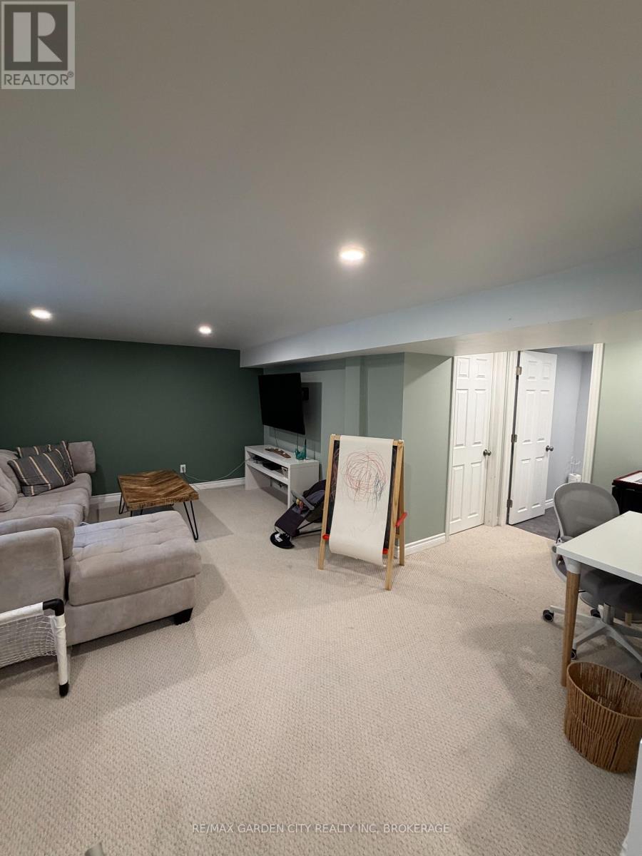 39 Margery Avenue S, St. Catharines, Ontario  L2R 6J9 - Photo 11 - X13104750