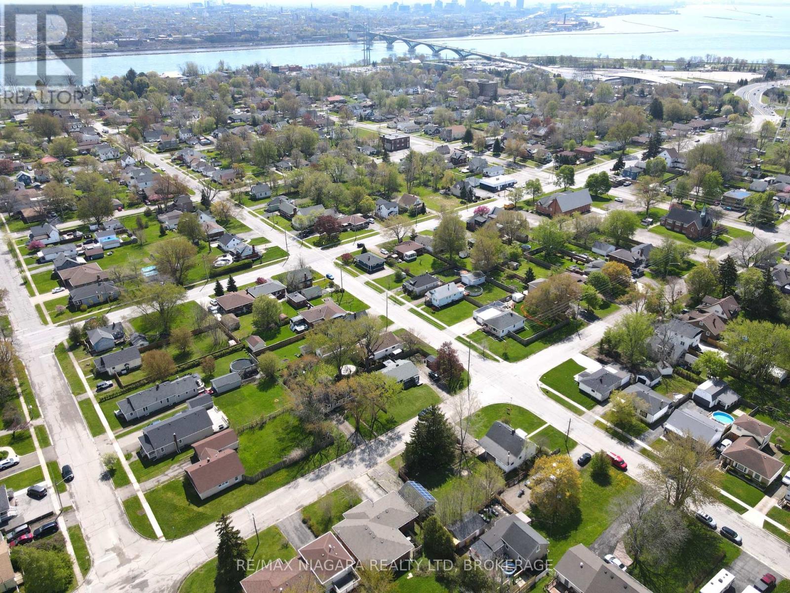 155 Douglas Street, Fort Erie, Ontario  L2A 3X1 - Photo 17 - X13104762