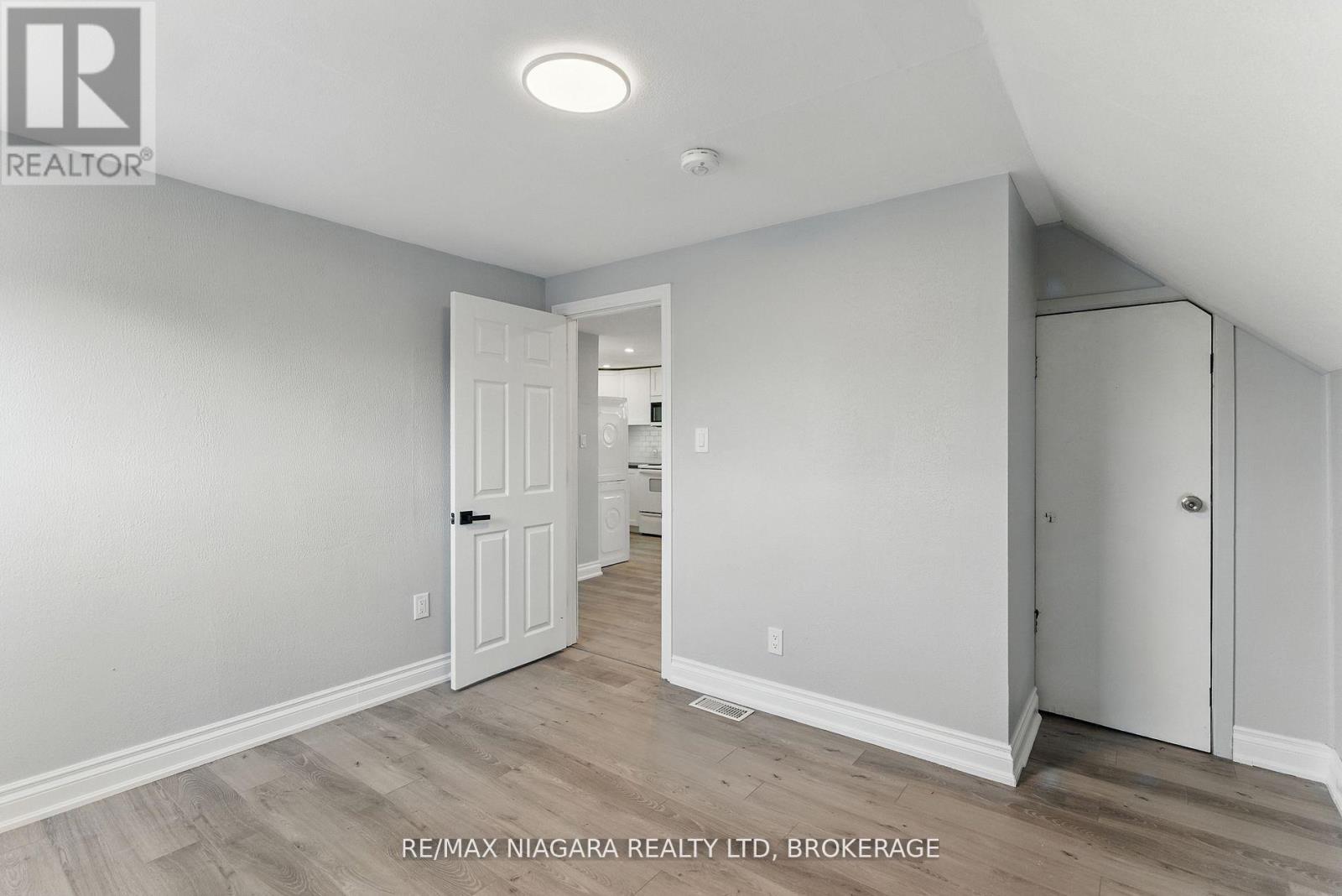 1 - 290 Scholfield Avenue S, Welland, Ontario  L3B 1N8 - Photo 13 - X13104816