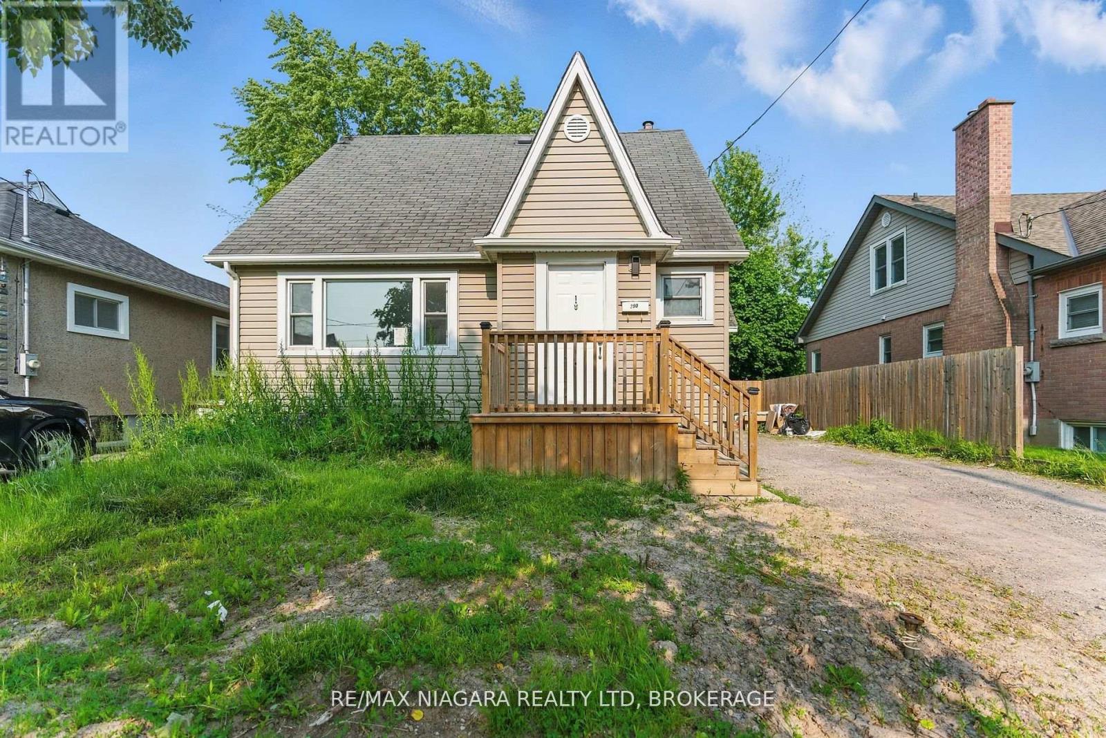 1 - 290 Scholfield Avenue S, Welland, Ontario  L3B 1N8 - Photo 2 - X13104816