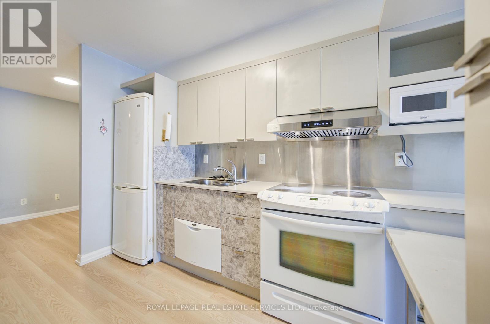 852 - 111 Elizabeth Street, Toronto, Ontario  M5G 1P7 - Photo 20 - C13103126