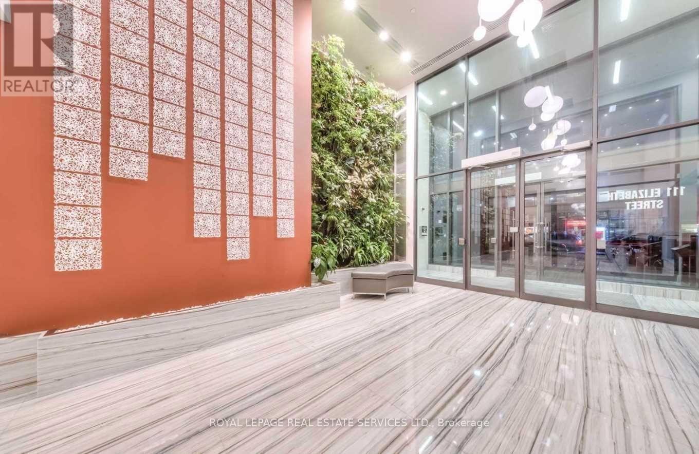 852 - 111 Elizabeth Street, Toronto, Ontario  M5G 1P7 - Photo 2 - C13103126