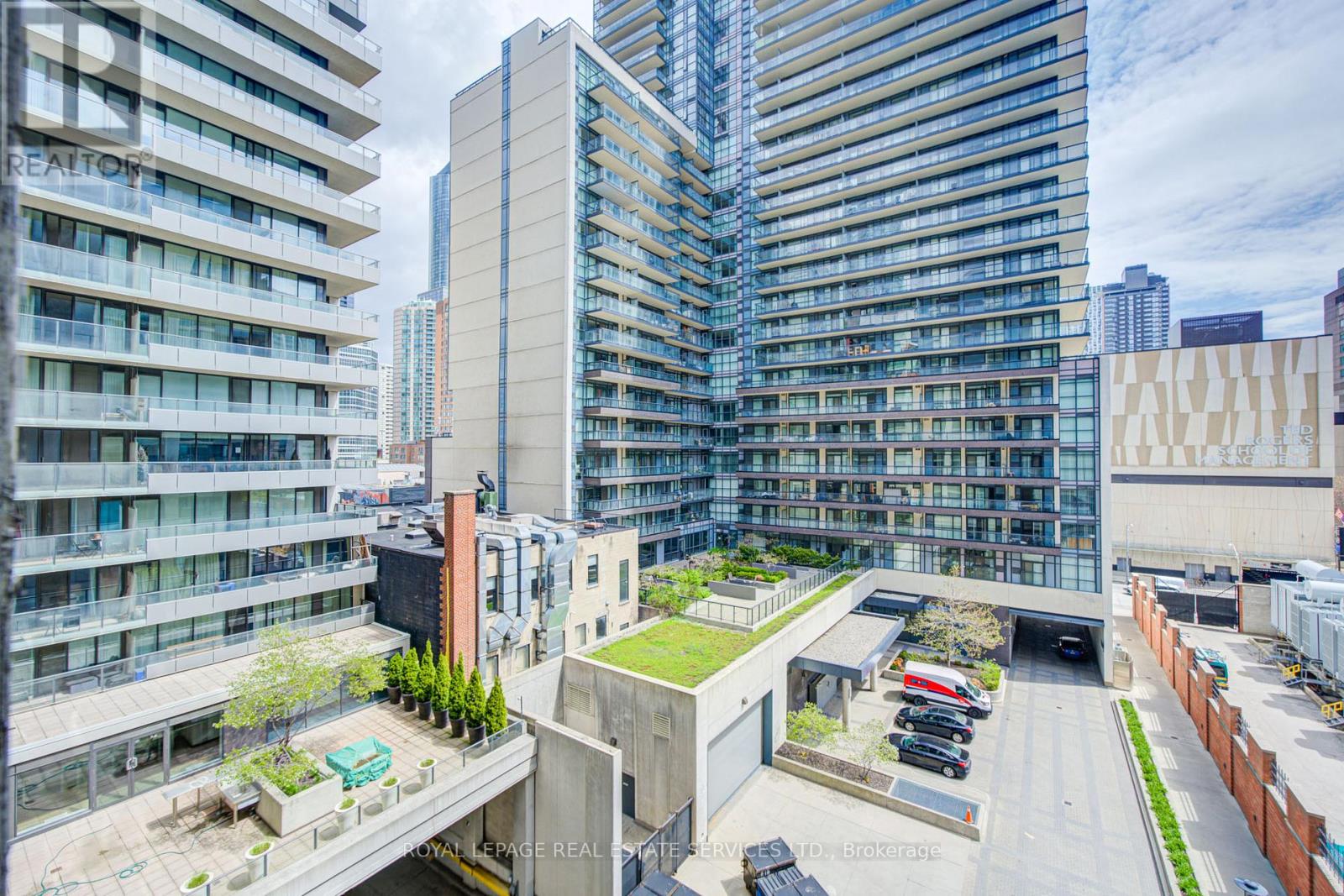 852 - 111 Elizabeth Street, Toronto, Ontario  M5G 1P7 - Photo 16 - C13103126