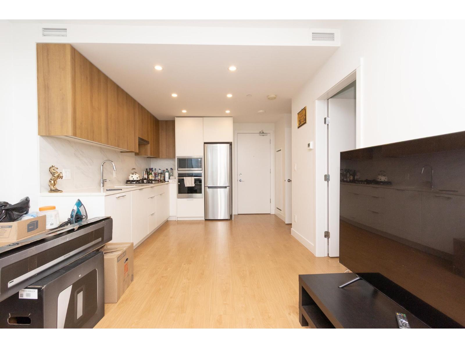 1308 13359 Old Yale Road, Surrey, British Columbia  V3T 0S4 - Photo 11 - R3121463