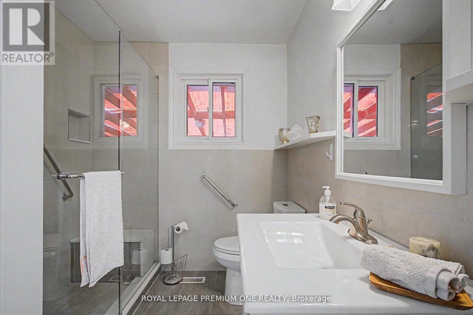 44 Ellerby Square N, Vaughan, Ontario  L4L 1N1 - Photo 19 - N13103214