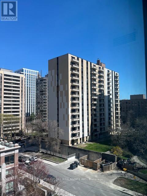 703 - 310 Tweedsmuir Avenue, Toronto, Ontario  M5P 2Y2 - Photo 19 - C13104766