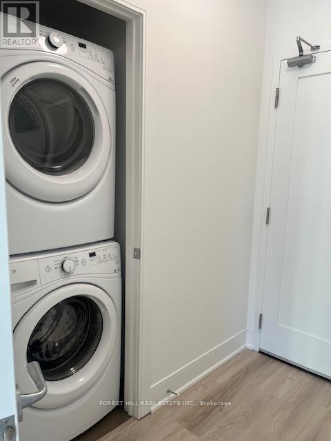 703 - 310 Tweedsmuir Avenue, Toronto, Ontario  M5P 2Y2 - Photo 5 - C13104766