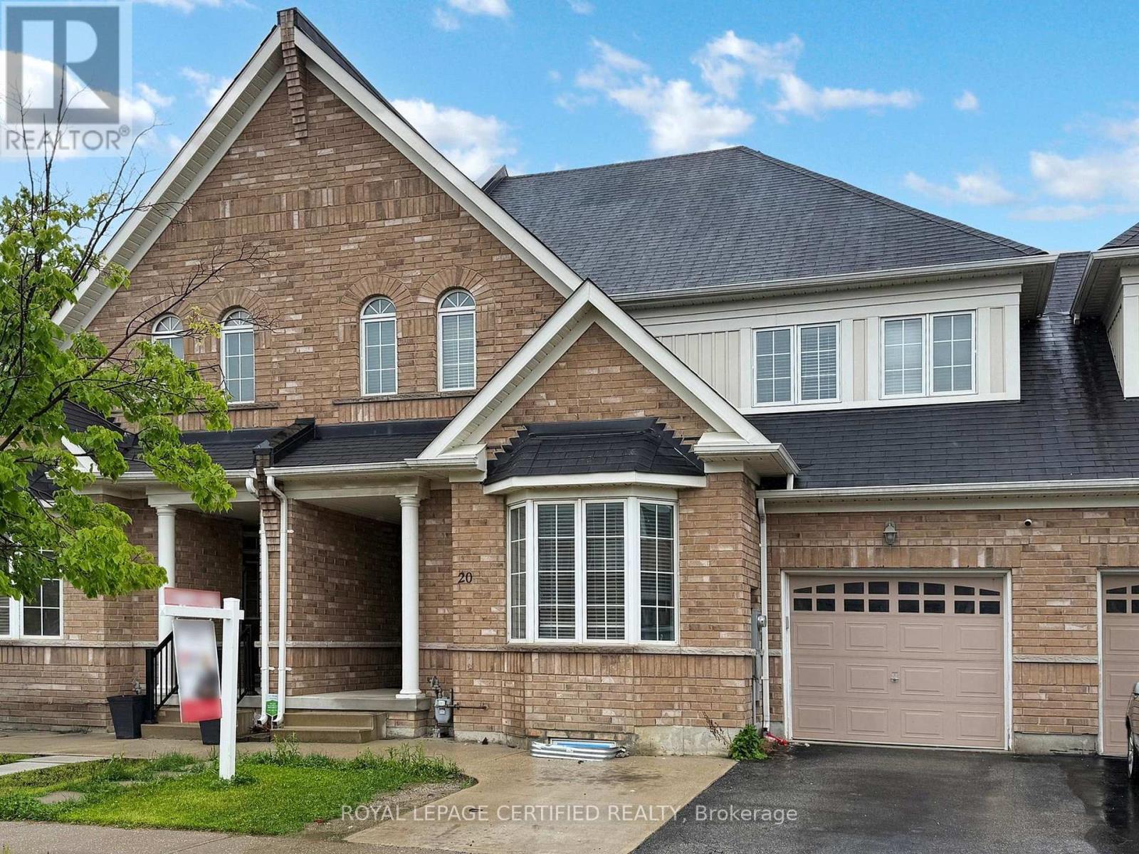 20 Naperton Drive, Brampton, Ontario  L6R 0Z5 - Photo 2 - W13103394